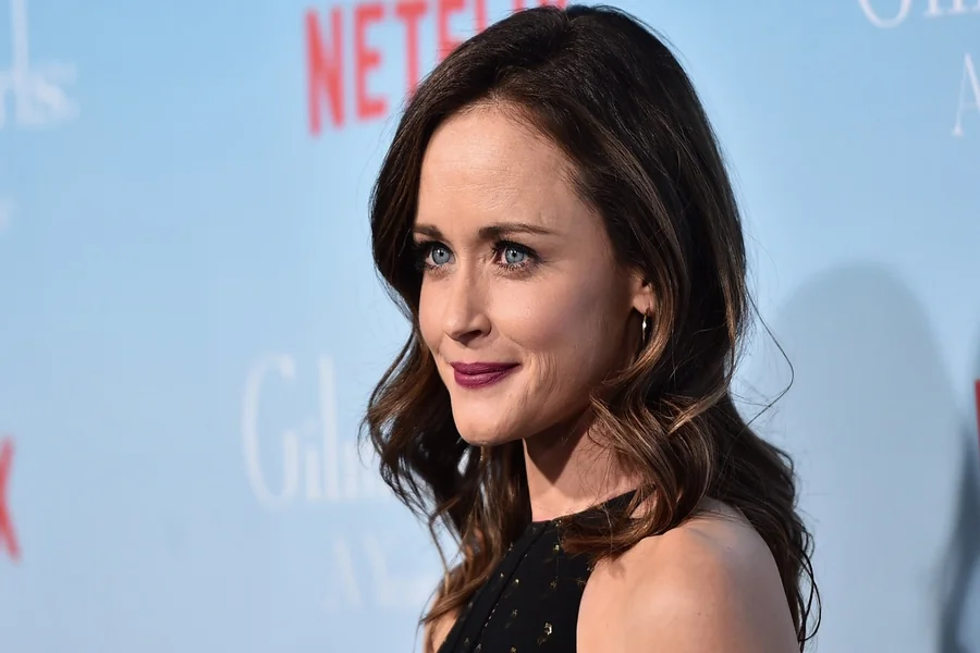 Alexis Bledel Net Worth